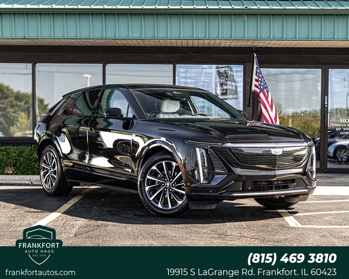2024 Cadillac LYRIQ Sport-1