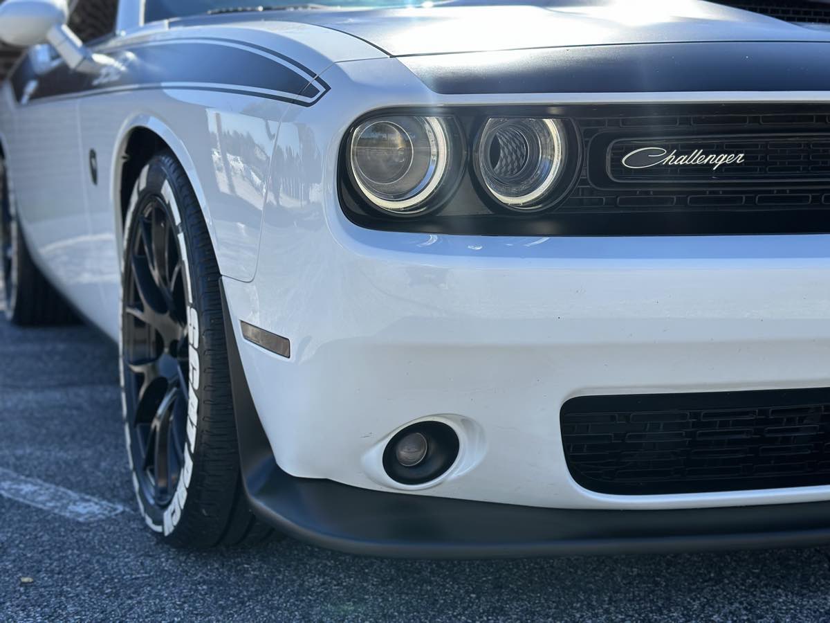 Photo 17 of this Dodge Challenger
