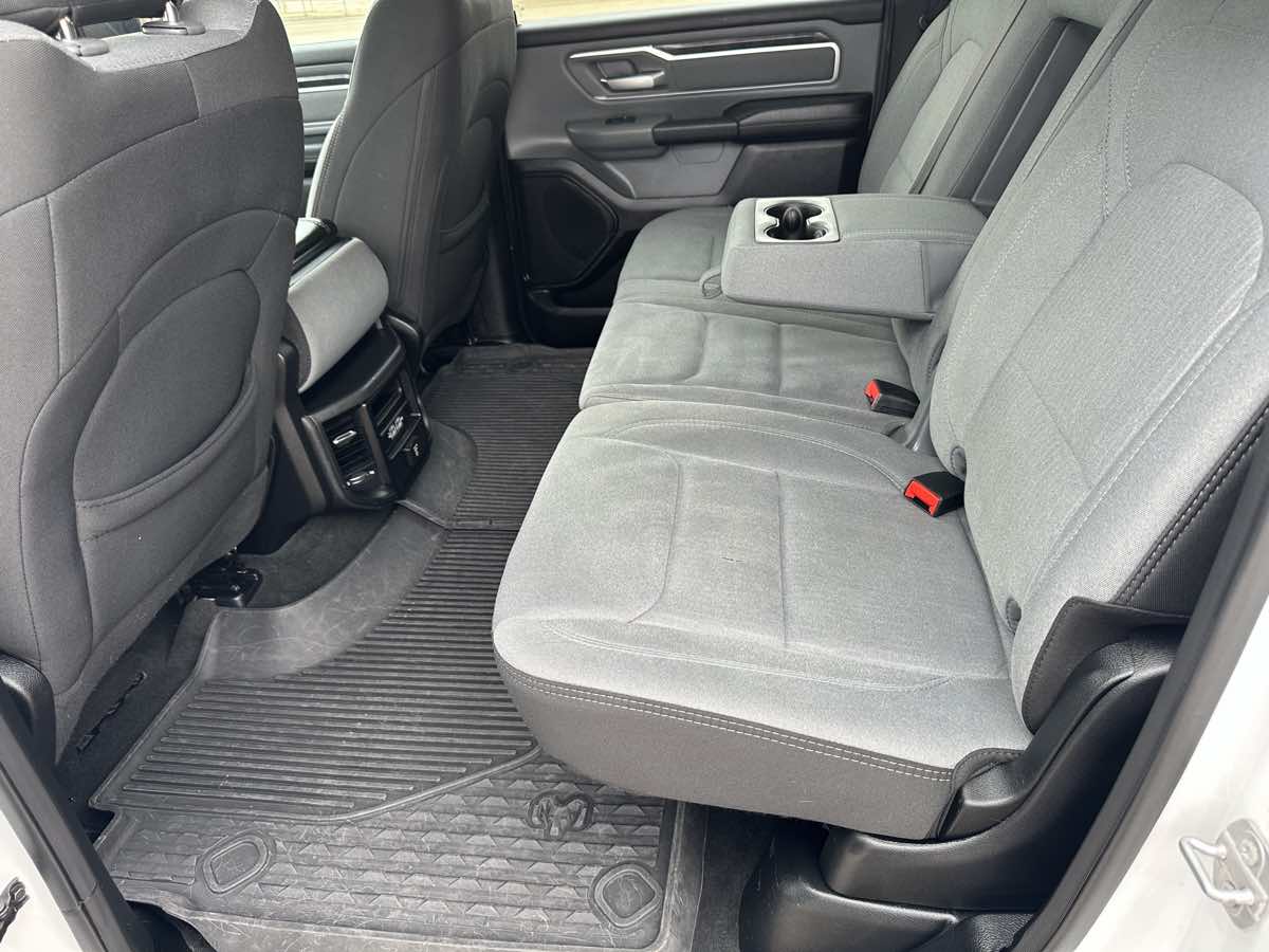 Photo 18 of this Ram 1500