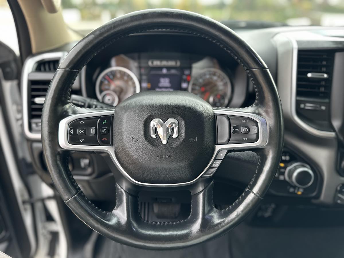 Photo 23 of this Ram 1500