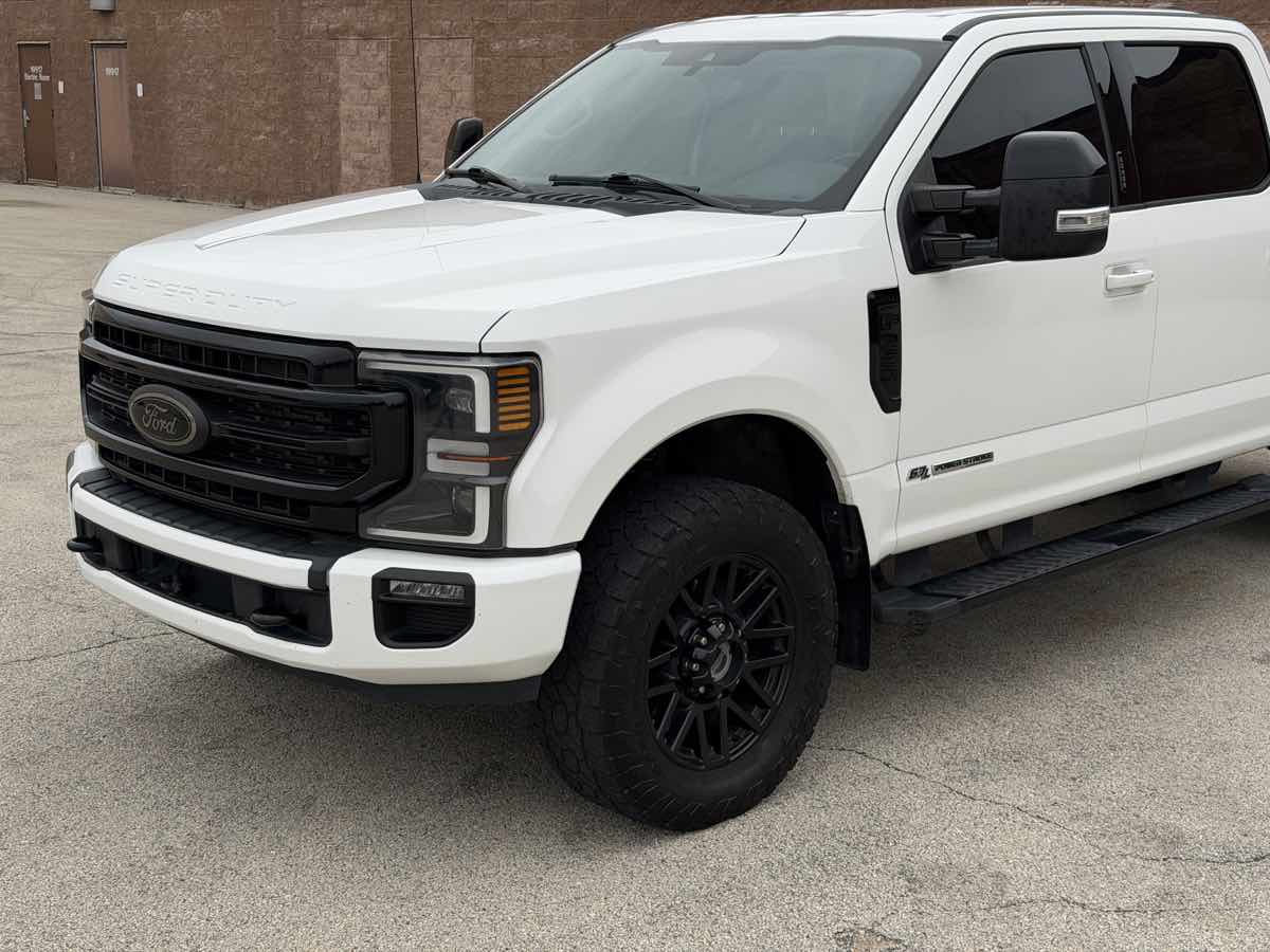 Photo 5 of this Ford Super Duty F-250 SRW