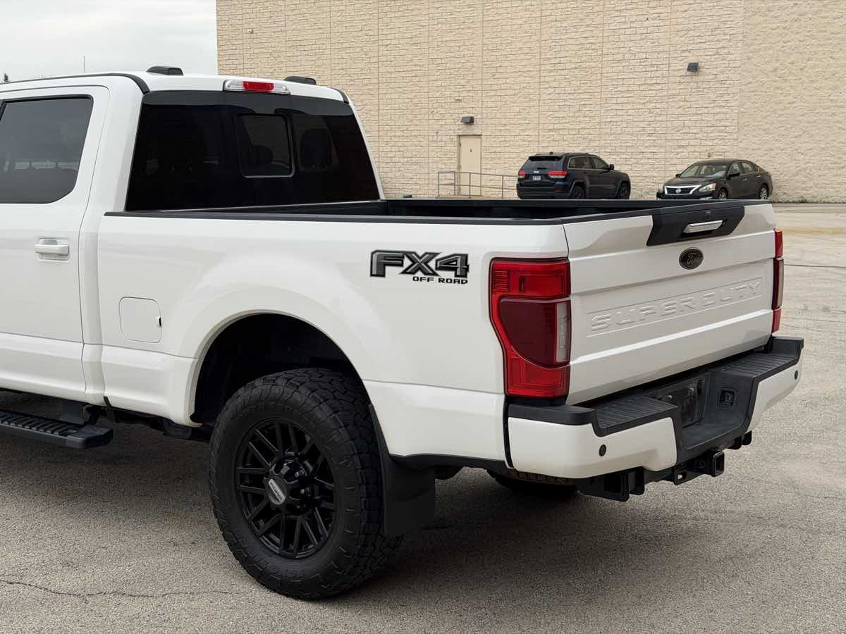 Photo 15 of this Ford Super Duty F-250 SRW