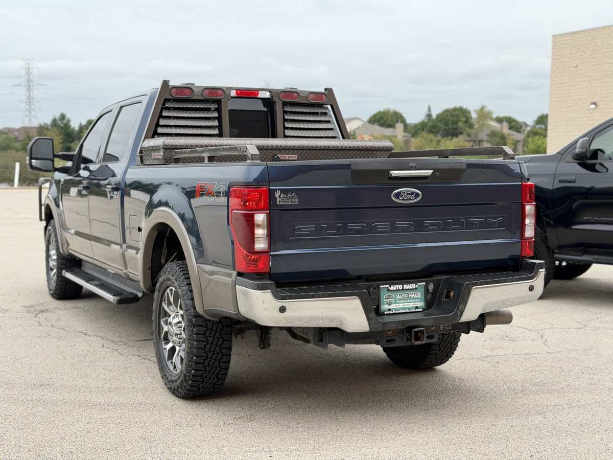 Photo 10 of this Ford Super Duty F-250 SRW