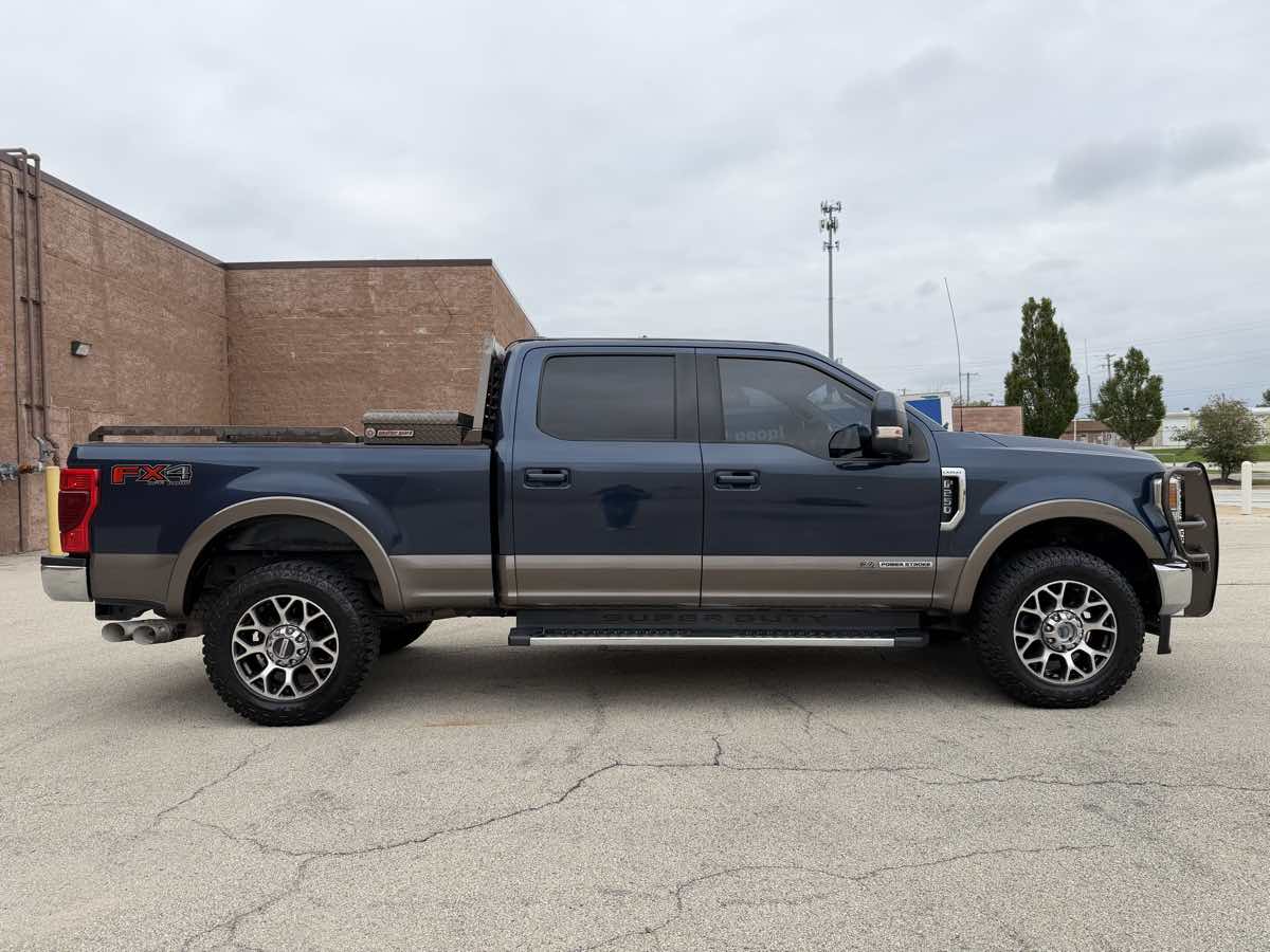 Photo 15 of this Ford Super Duty F-250 SRW