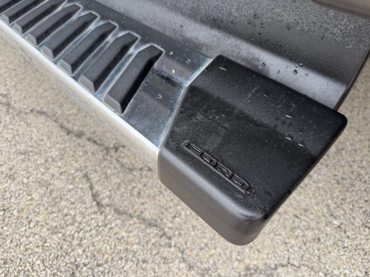 Photo 19 of this Ford Super Duty F-250 SRW