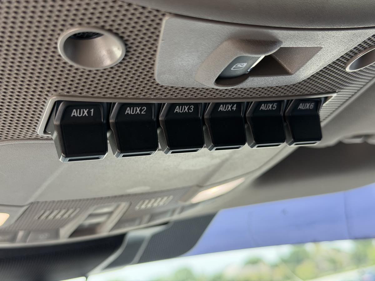 Photo 46 of this Ford Super Duty F-250 SRW