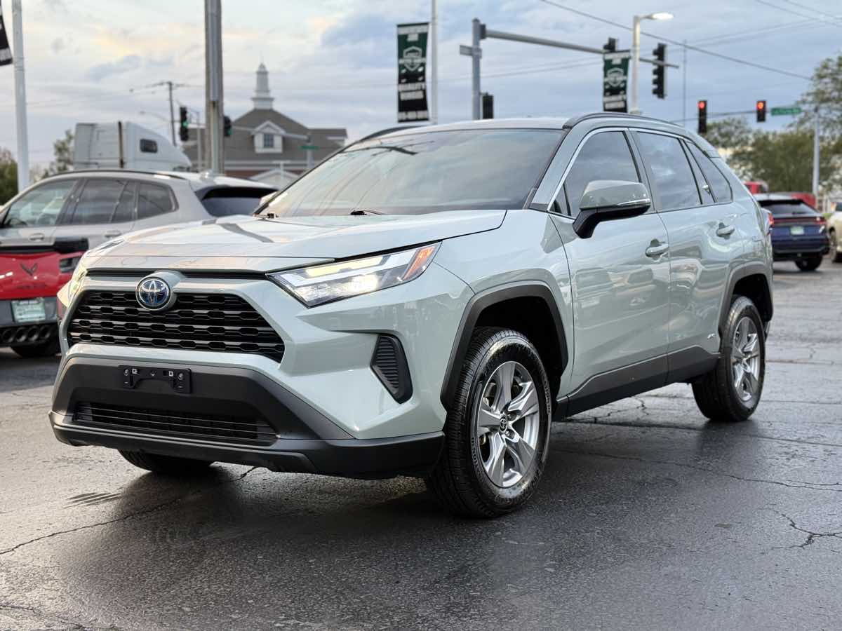 Photo 6 of this Toyota RAV4