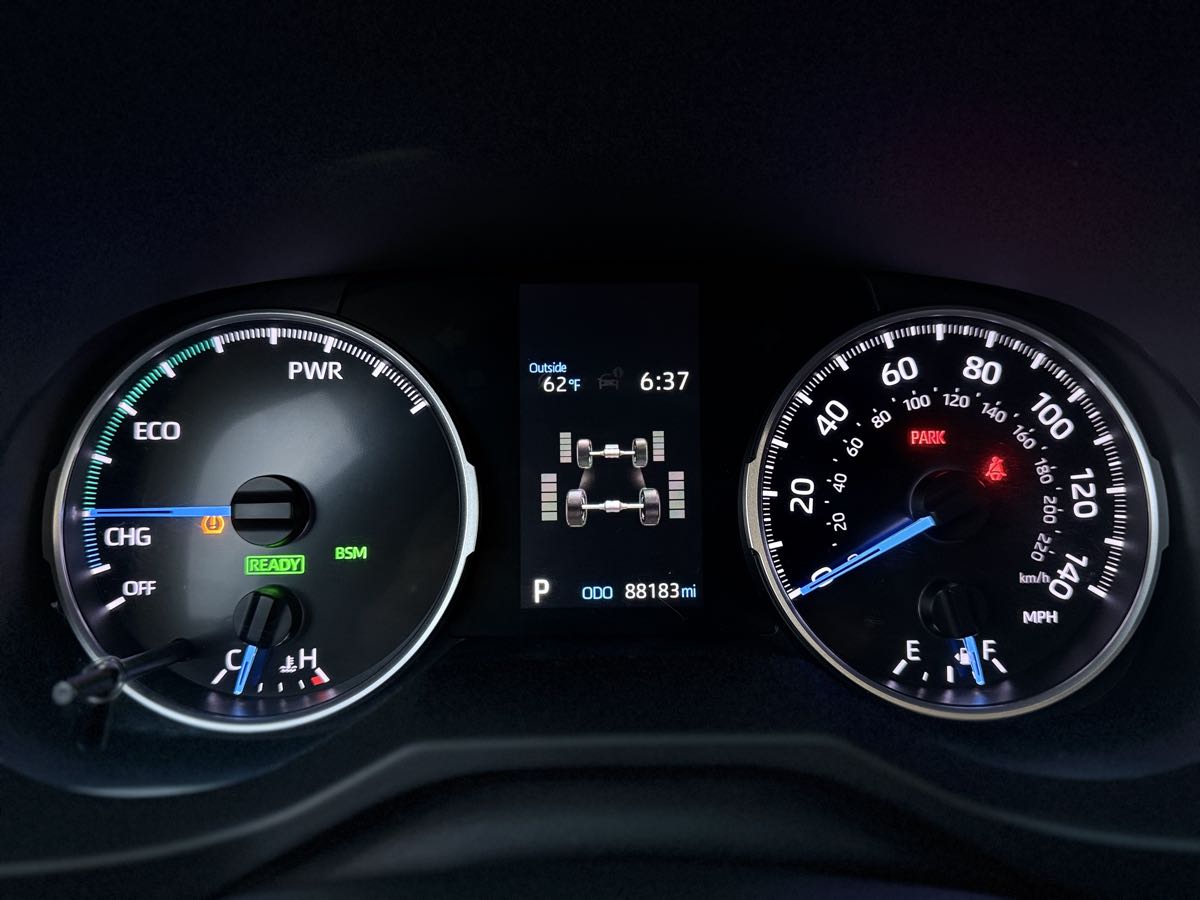 Photo 30 of this Toyota RAV4
