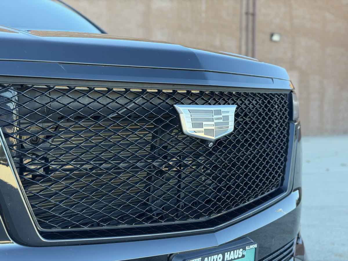 Photo 5 of this Cadillac Escalade