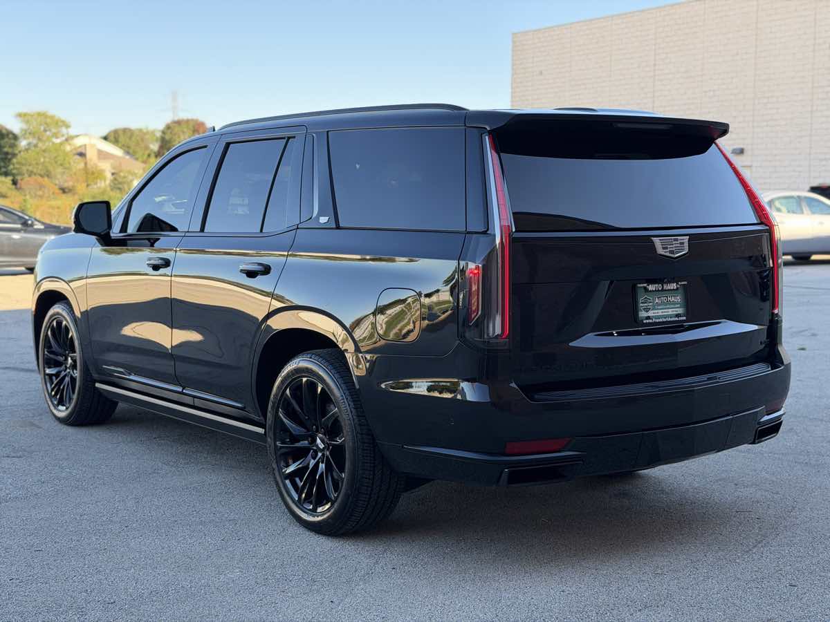 Photo 10 of this Cadillac Escalade