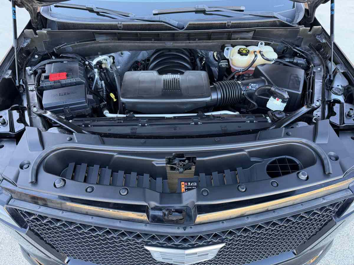 Photo 26 of this Cadillac Escalade