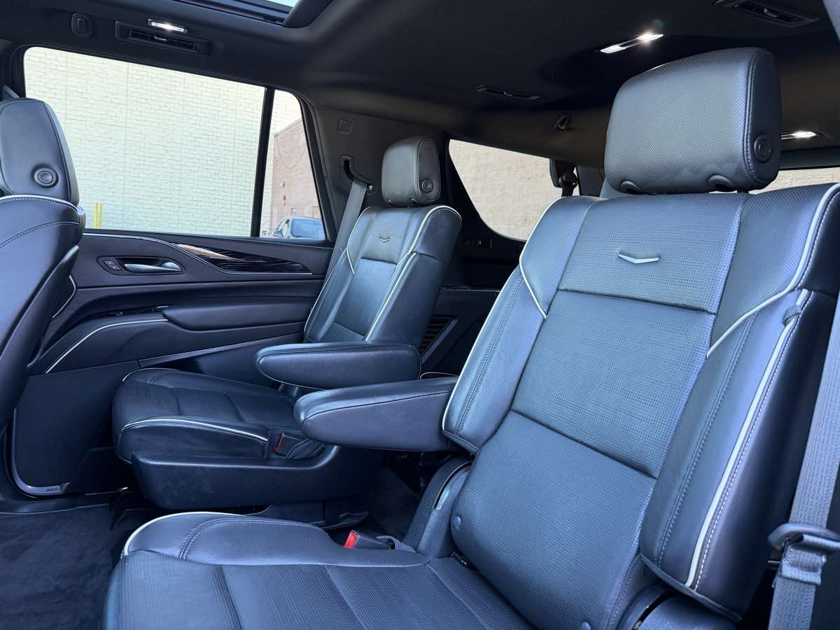 Photo 29 of this Cadillac Escalade