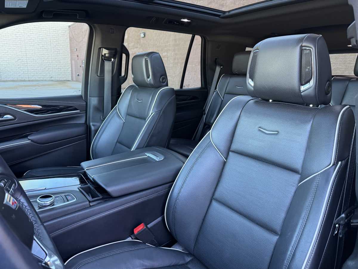 Photo 41 of this Cadillac Escalade