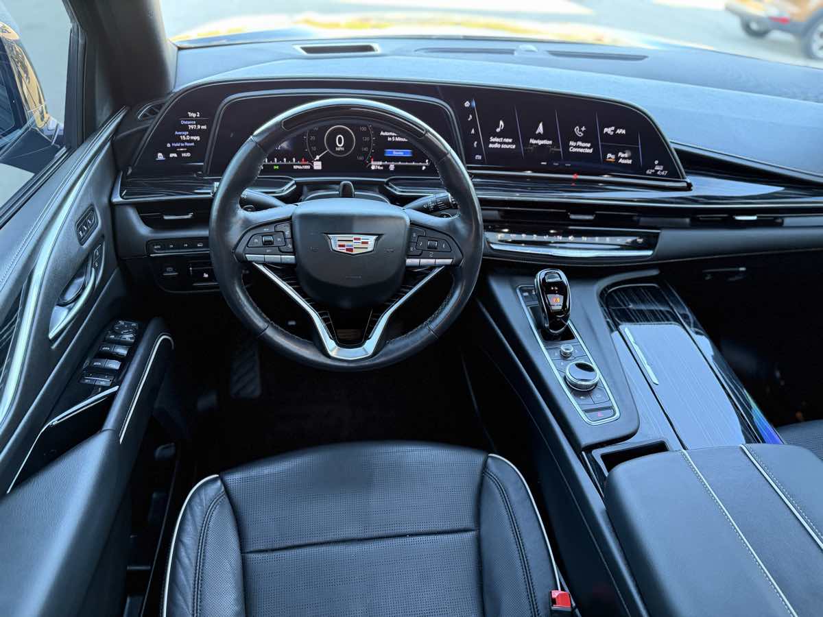 Photo 46 of this Cadillac Escalade