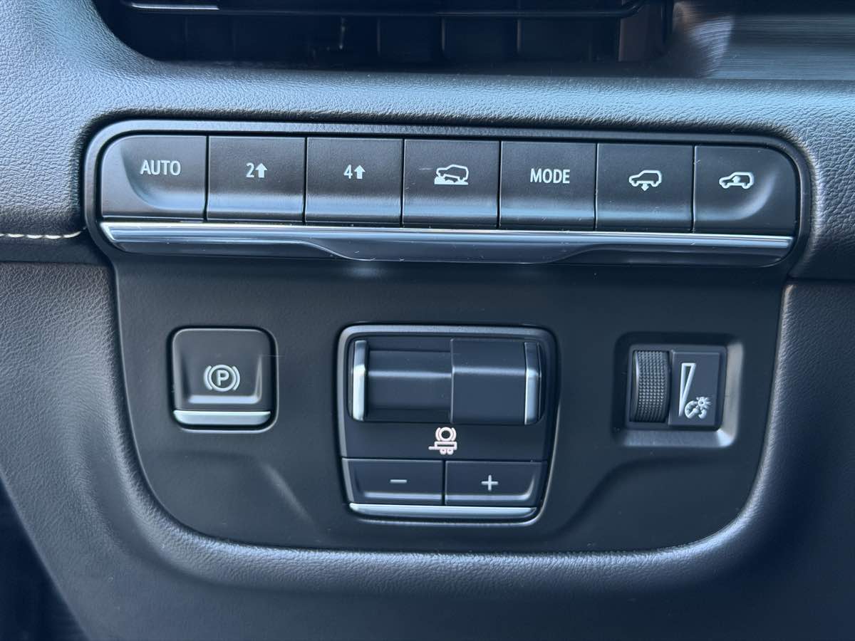 Photo 66 of this Cadillac Escalade