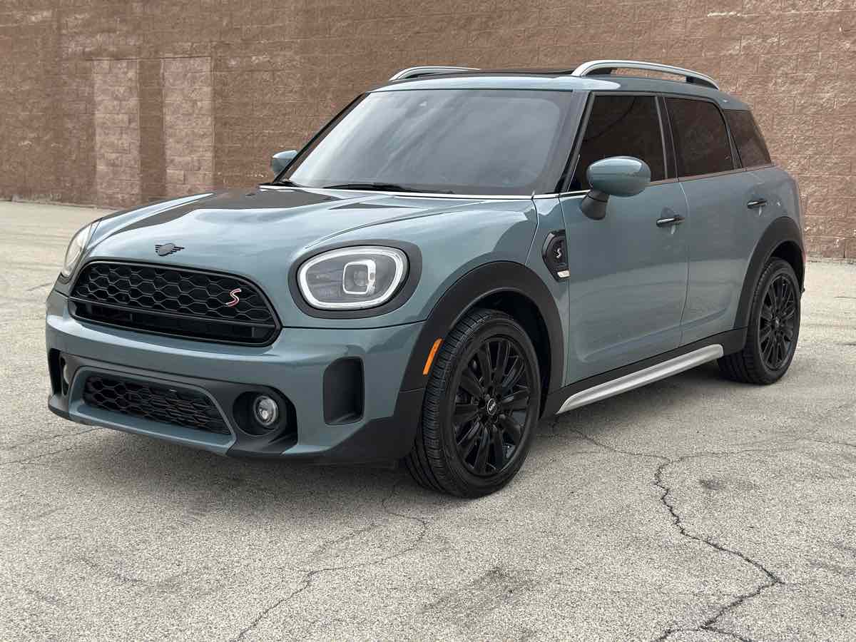Photo 4 of this MINI Countryman