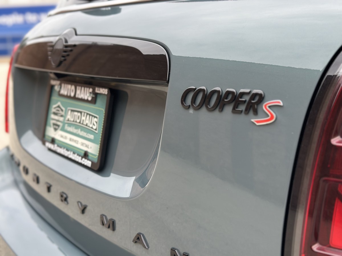 Photo 20 of this MINI Countryman