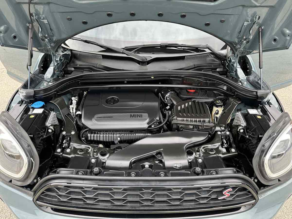 Photo 22 of this MINI Countryman