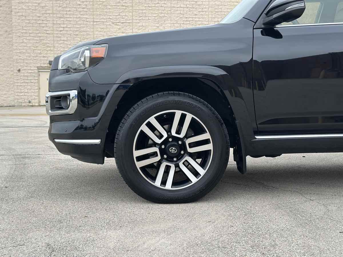 Photo 6 of this Toyota 4Runner