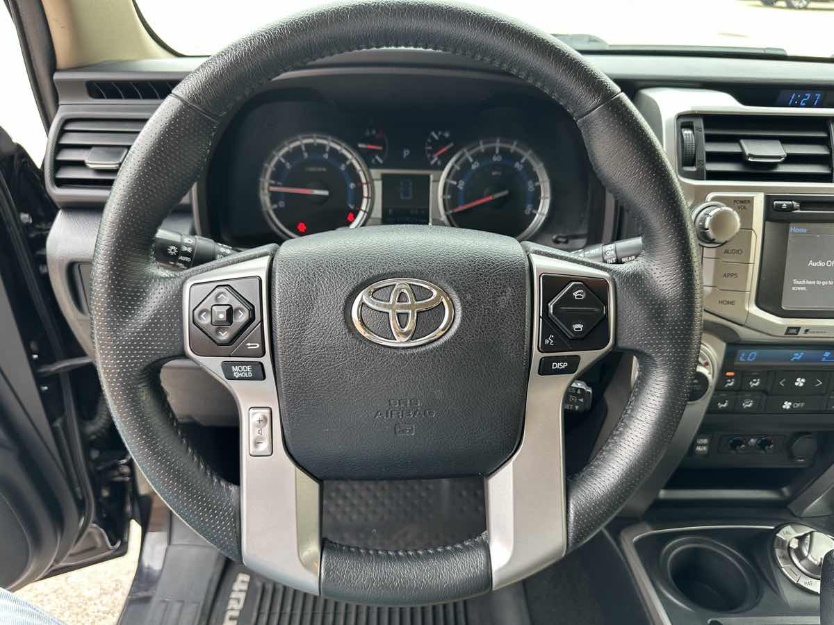 Photo 19 of this Toyota 4Runner