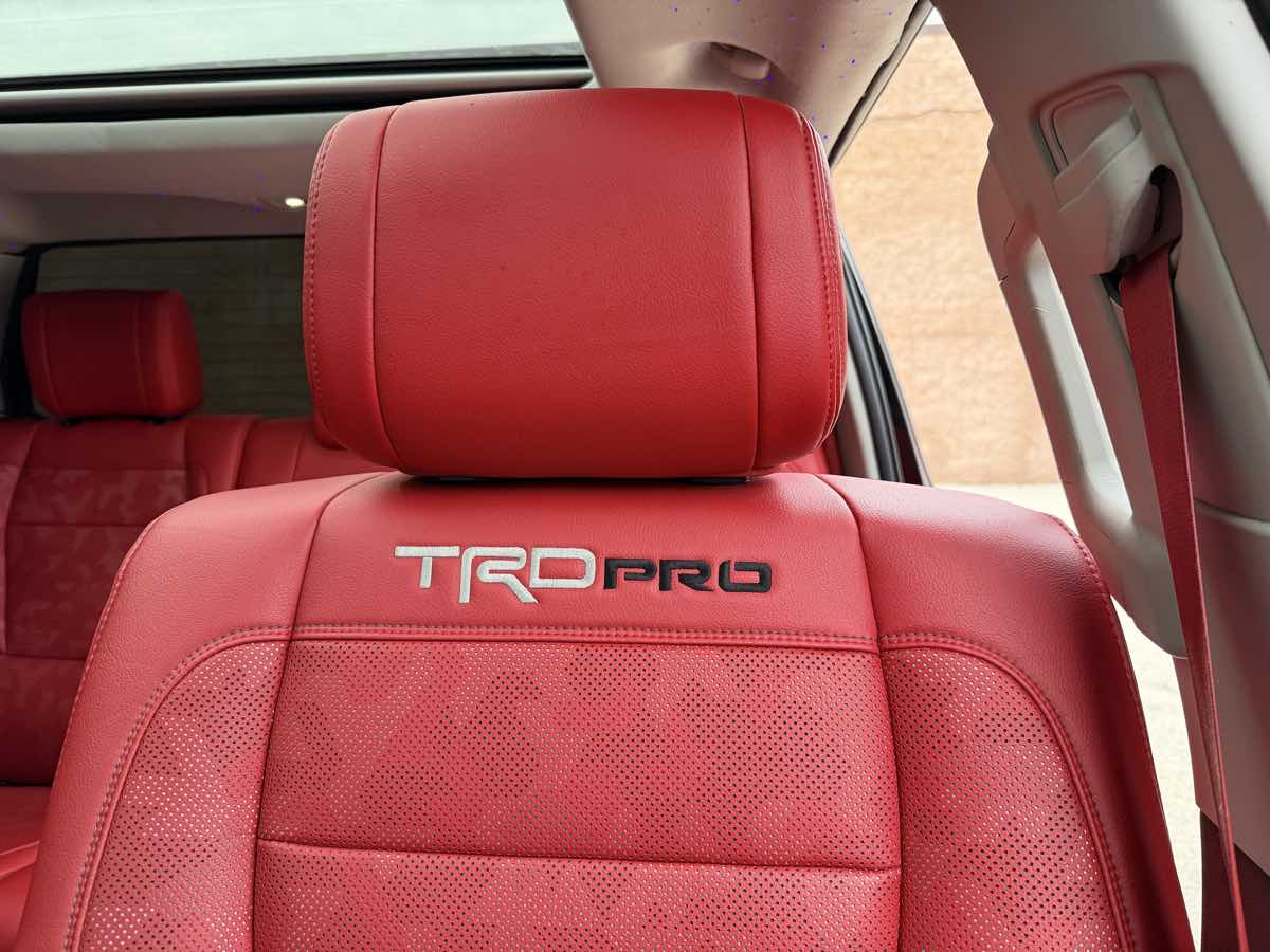Photo 28 of this Toyota Tundra 4WD