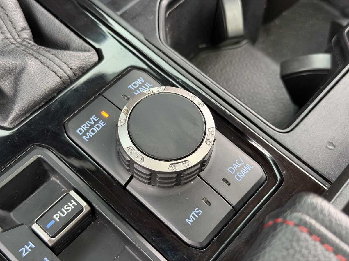 Photo 48 of this Toyota Tundra 4WD