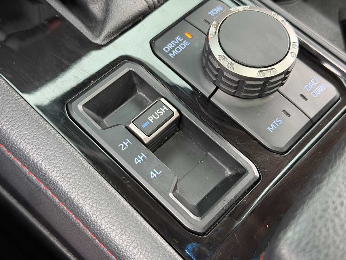 Photo 49 of this Toyota Tundra 4WD