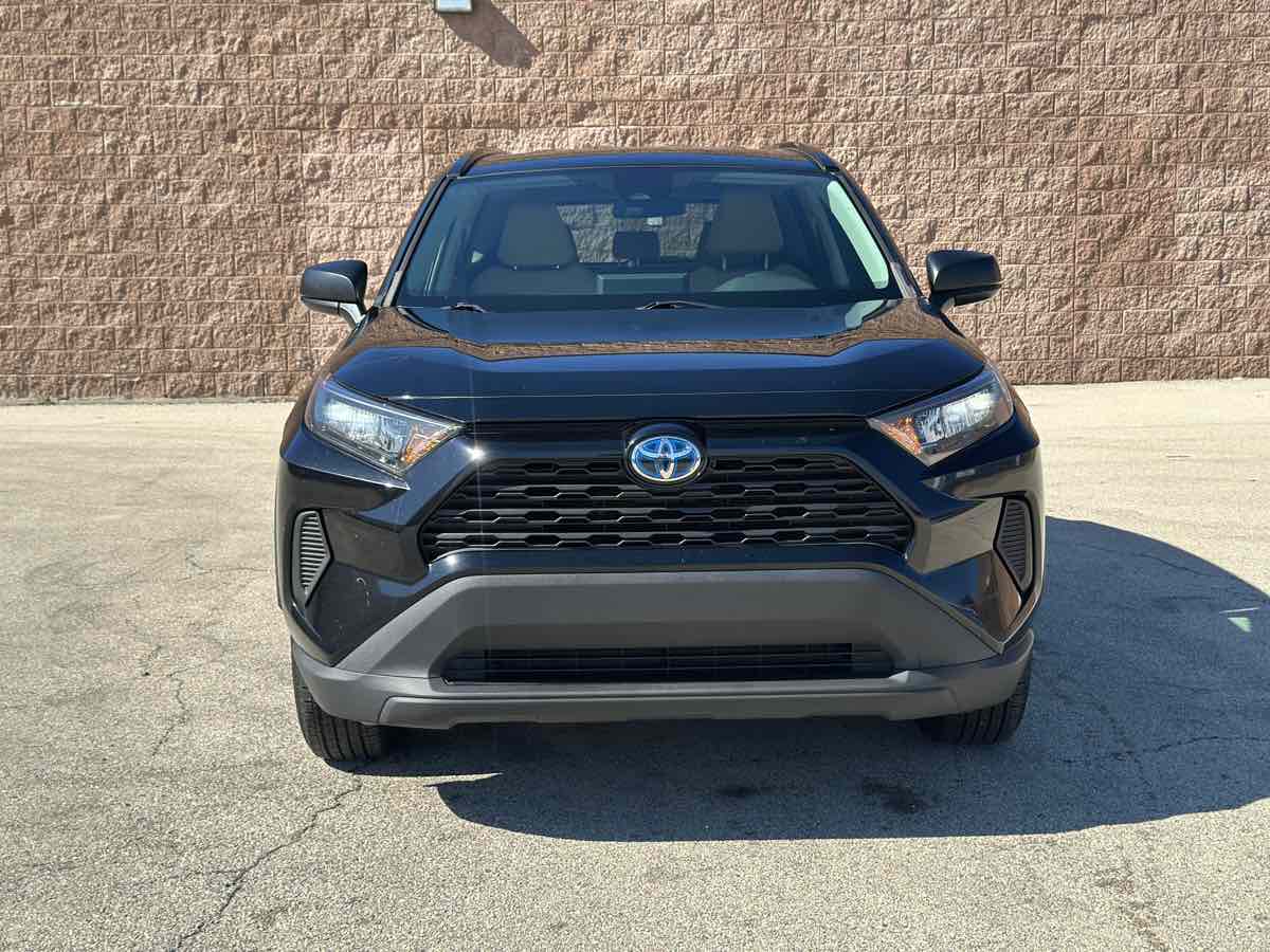 Photo 2 of this Toyota RAV4