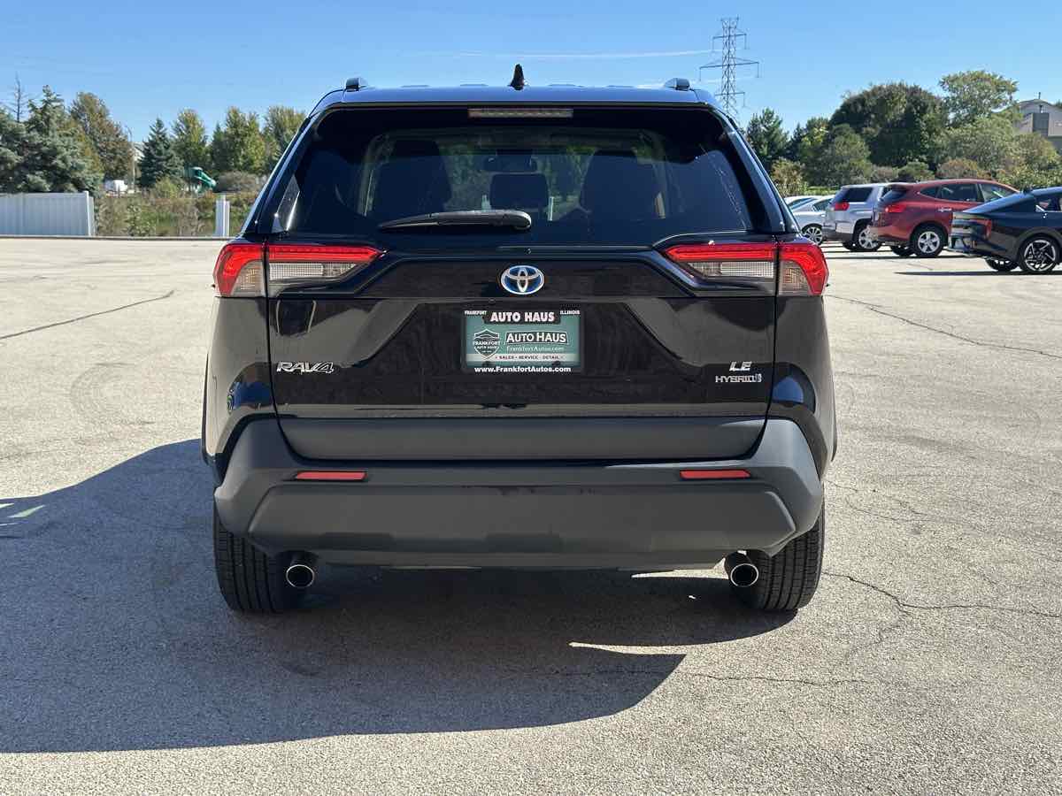 Photo 8 of this Toyota RAV4