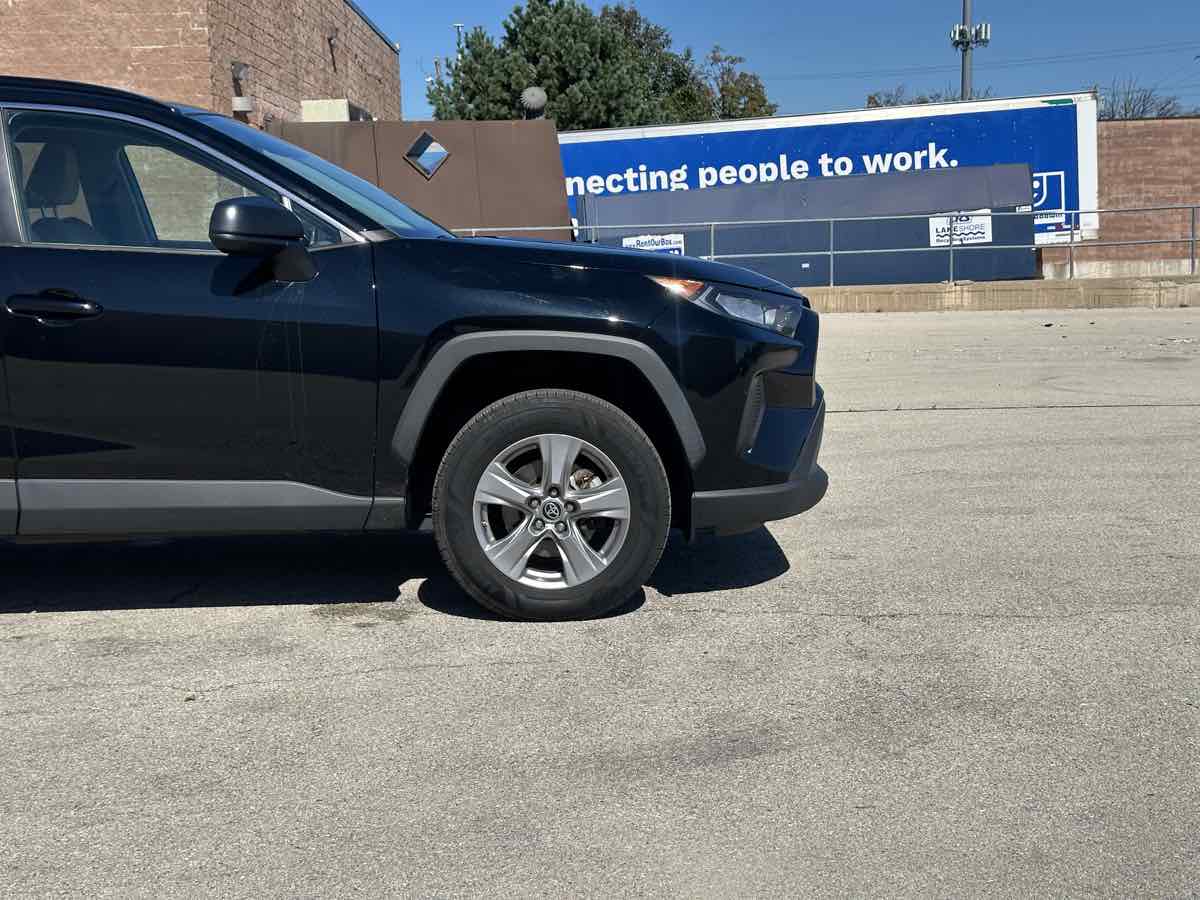 Photo 12 of this Toyota RAV4
