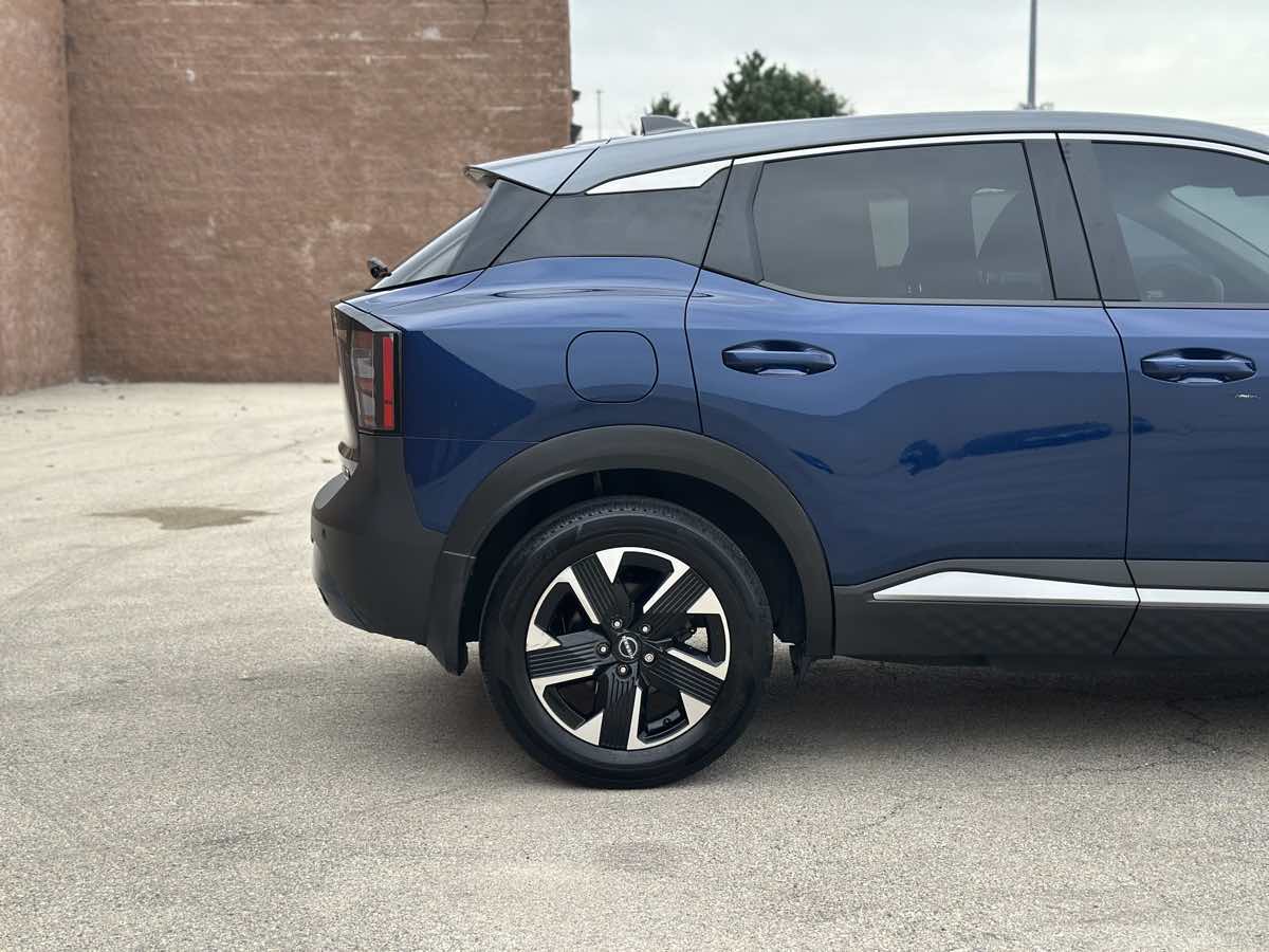 Photo 14 of this Nissan Kicks