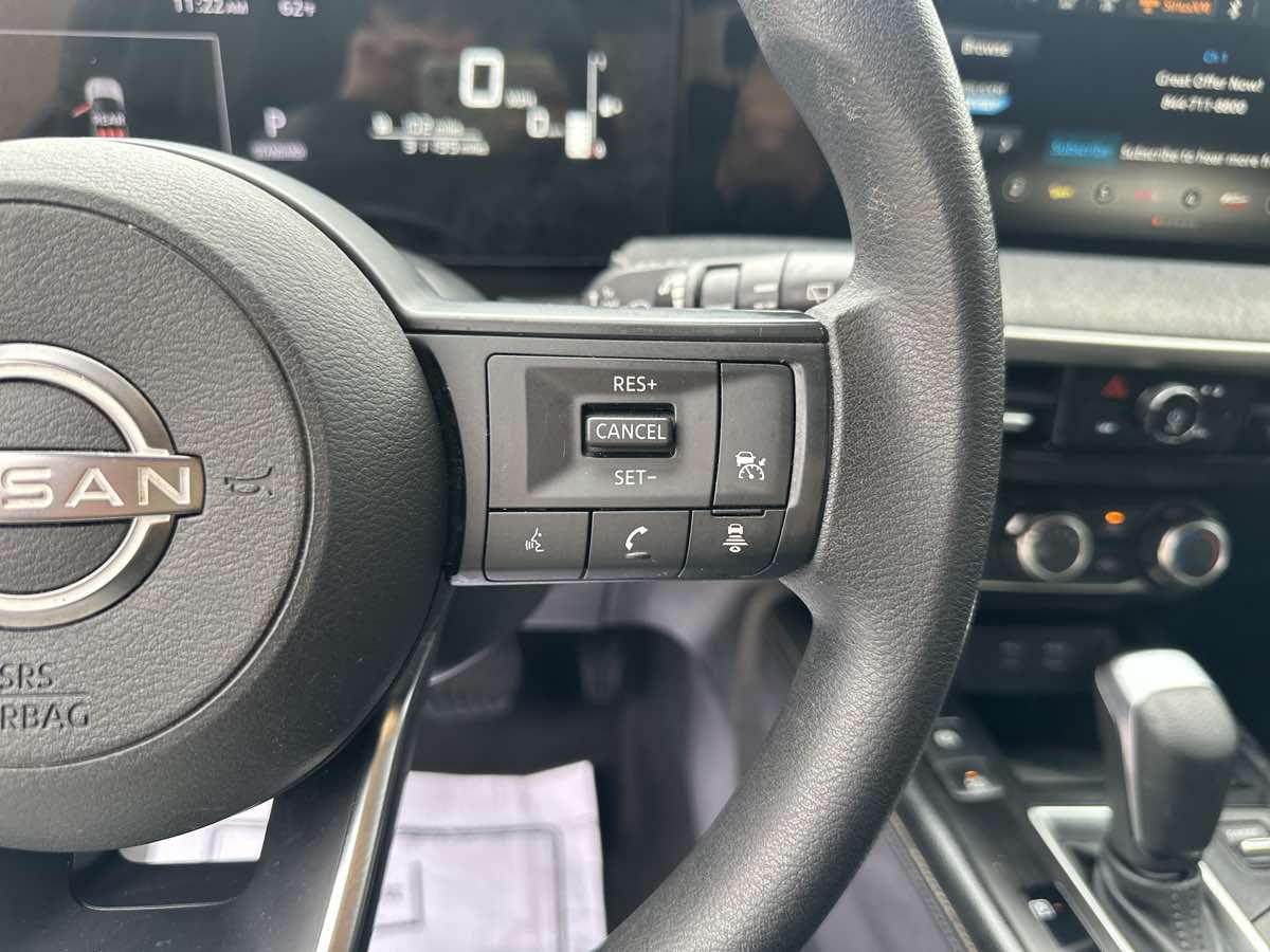 Photo 30 of this Nissan Kicks