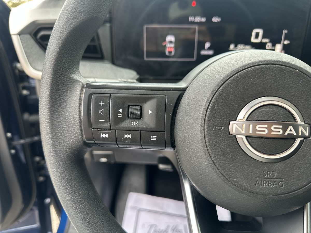 Photo 31 of this Nissan Kicks