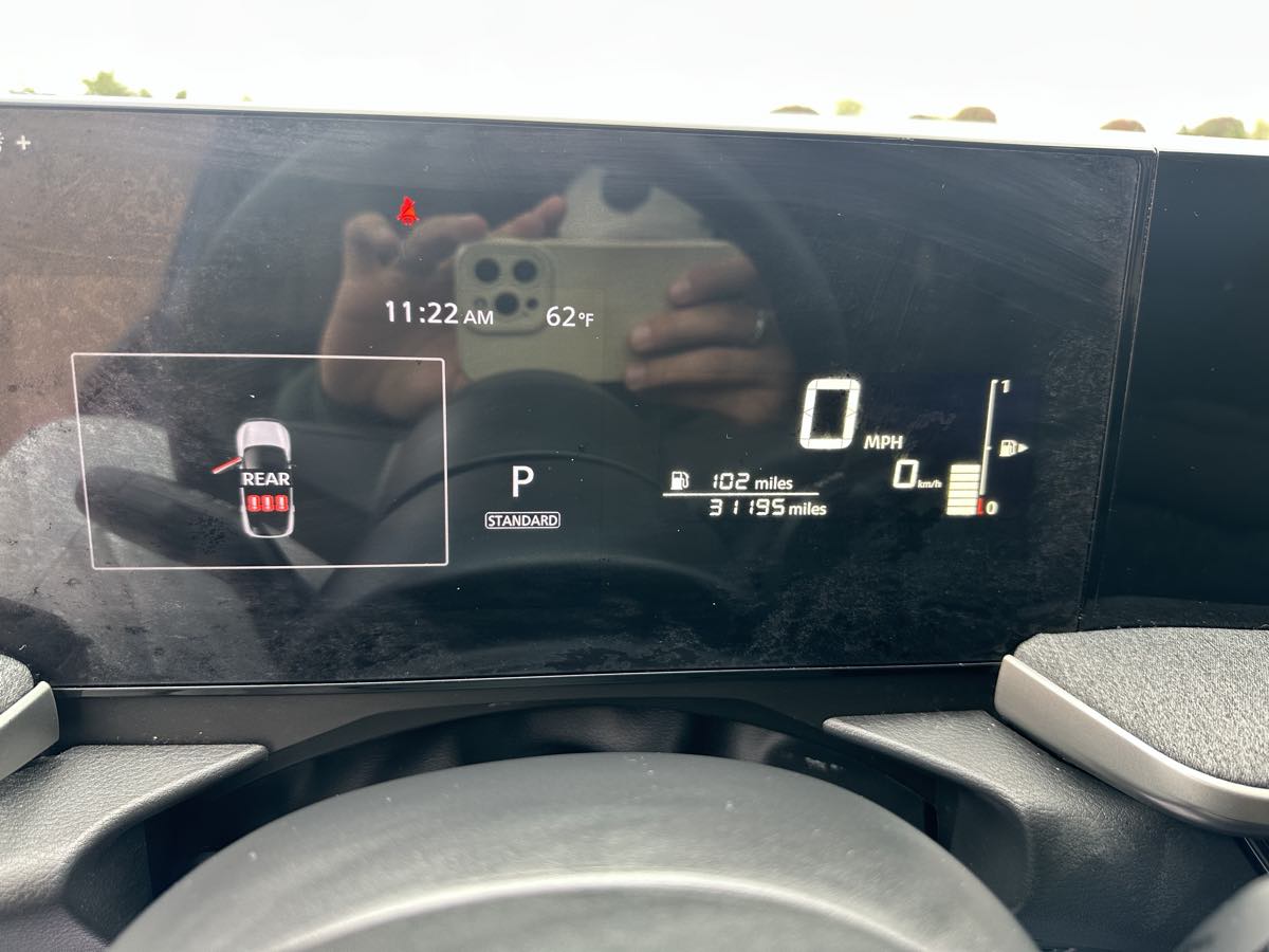 Photo 34 of this Nissan Kicks