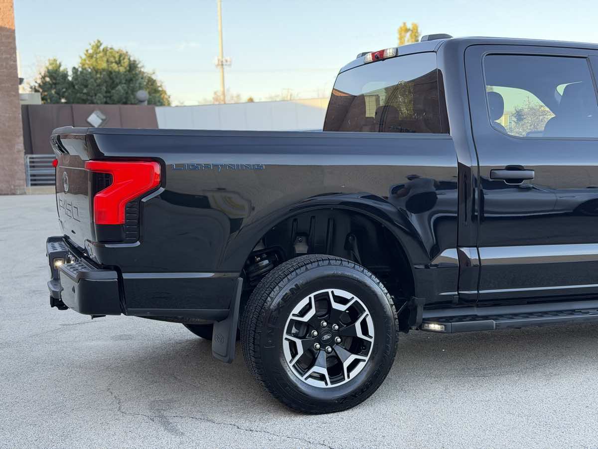 Photo 18 of this Ford F-150 Lightning