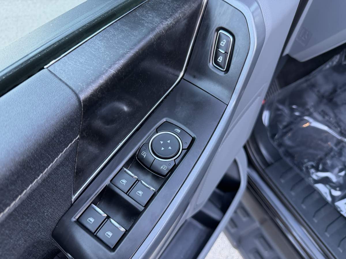 Photo 32 of this Ford F-150 Lightning