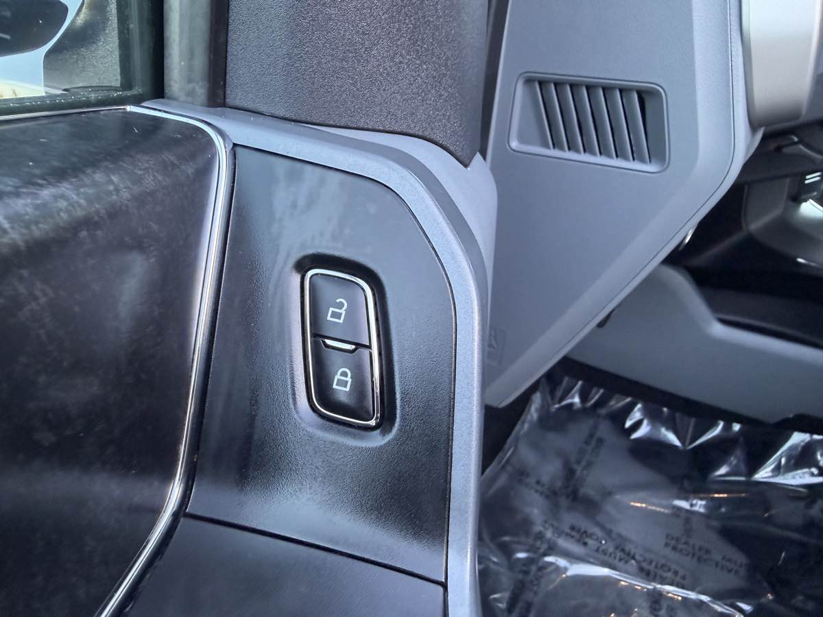 Photo 33 of this Ford F-150 Lightning