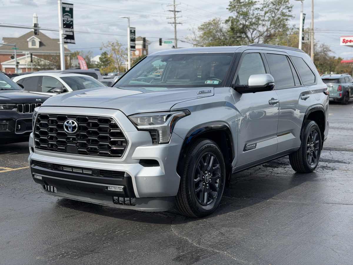 Photo 7 of this Toyota Sequoia