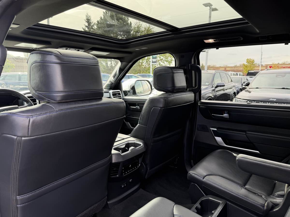 Photo 34 of this Toyota Sequoia