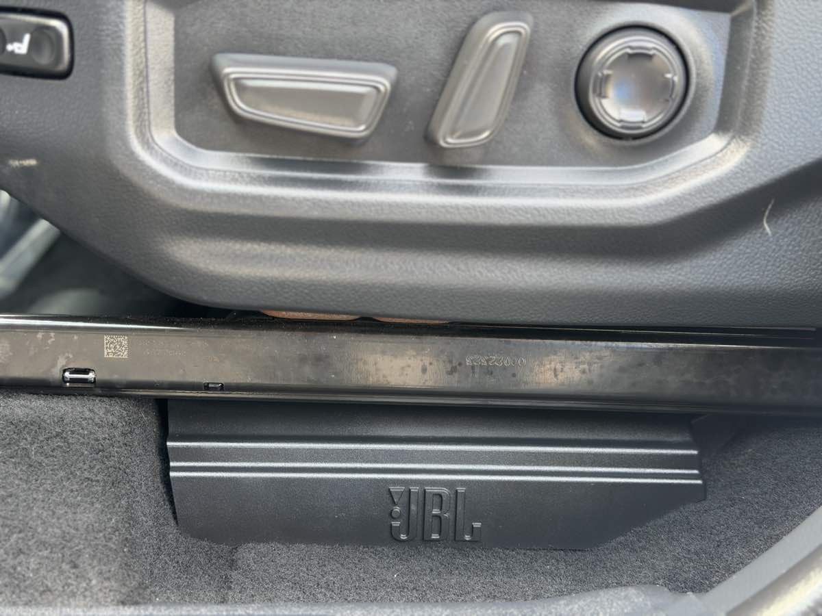 Photo 38 of this Toyota Sequoia