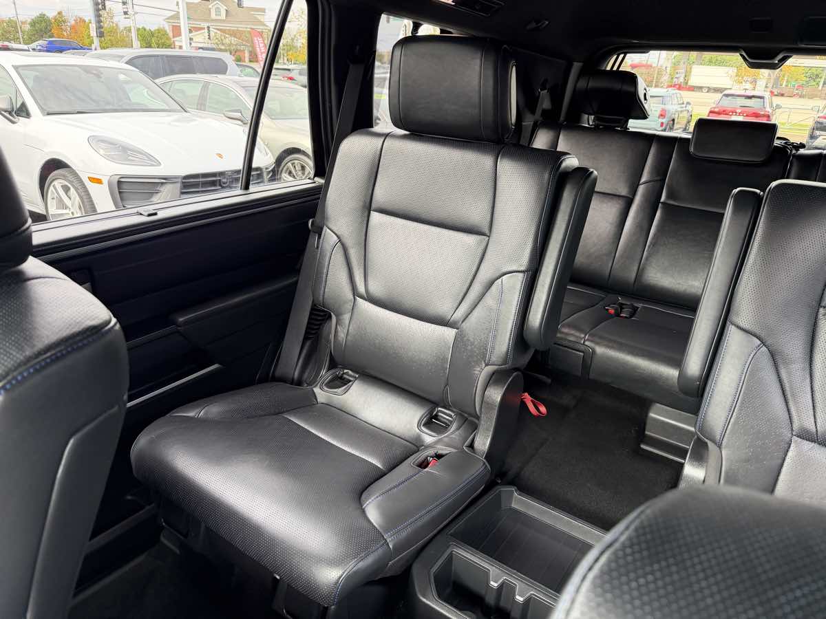 Photo 68 of this Toyota Sequoia