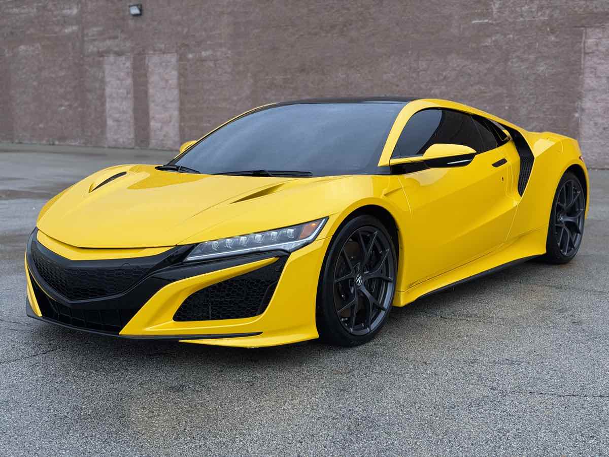 Photo 7 of this Acura NSX