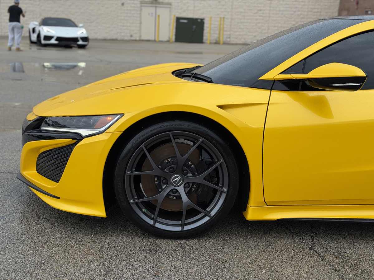 Photo 8 of this Acura NSX