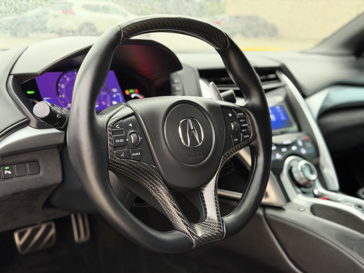 Photo 27 of this Acura NSX
