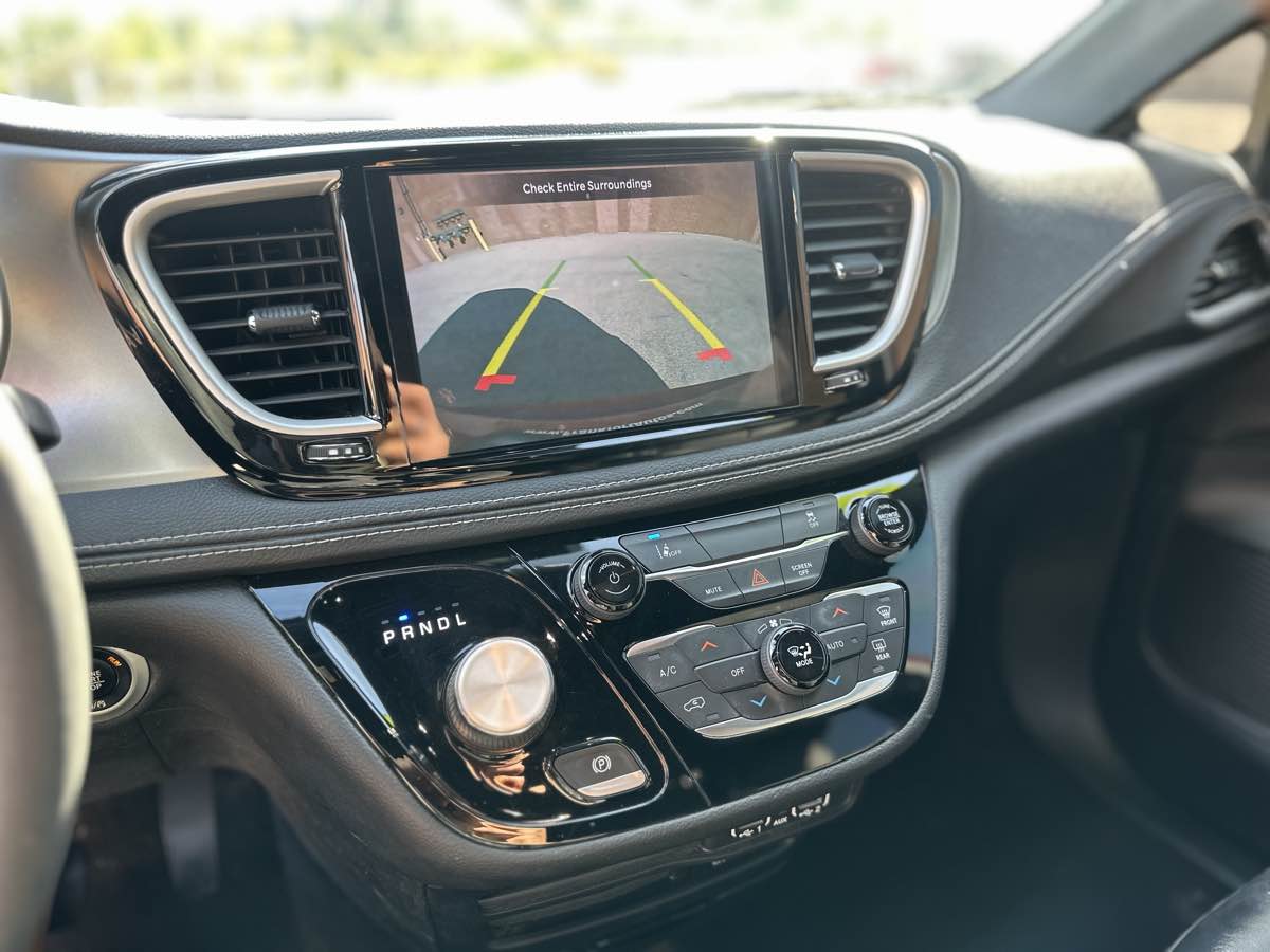 Photo 31 of this Chrysler Pacifica