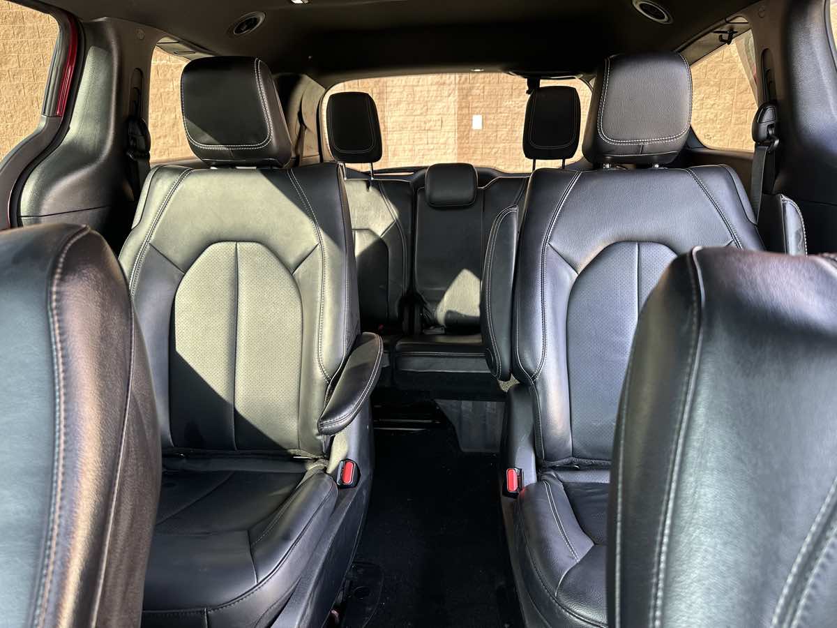 Photo 40 of this Chrysler Pacifica