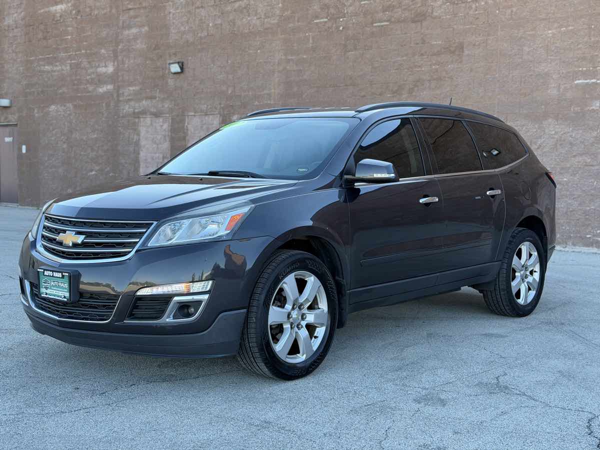 Photo 5 of this Chevrolet Traverse