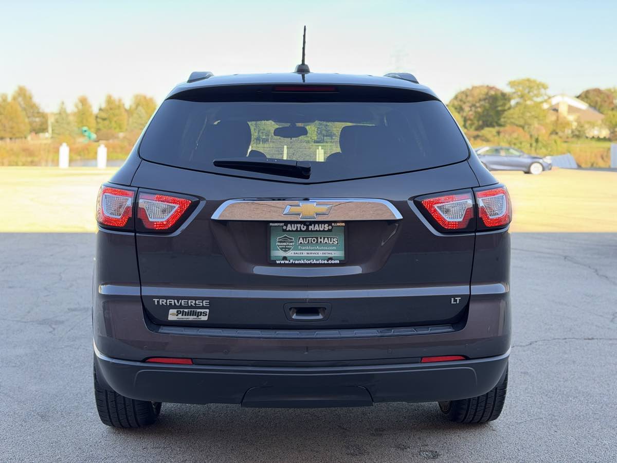 Photo 8 of this Chevrolet Traverse