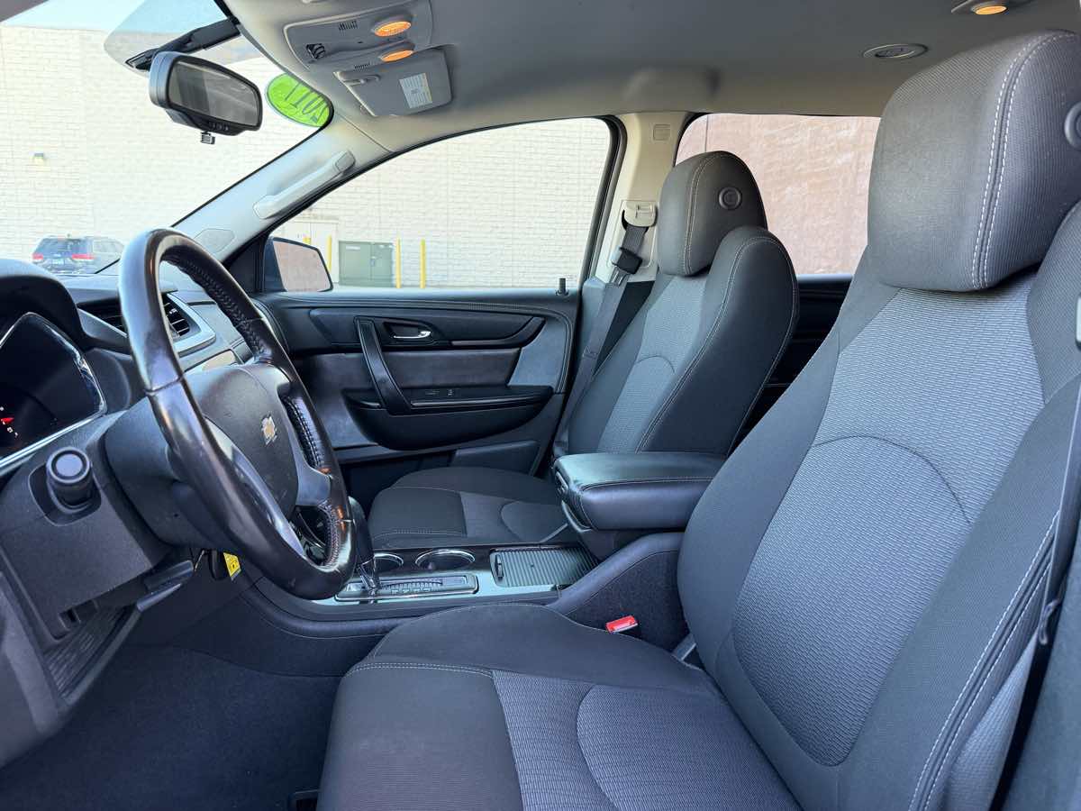 Photo 18 of this Chevrolet Traverse
