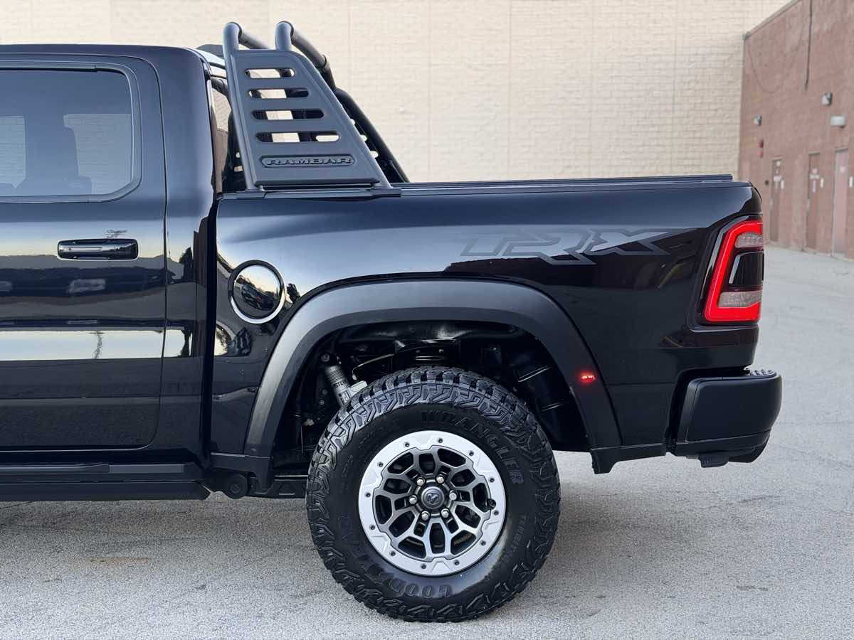 Photo 7 of this Ram 1500